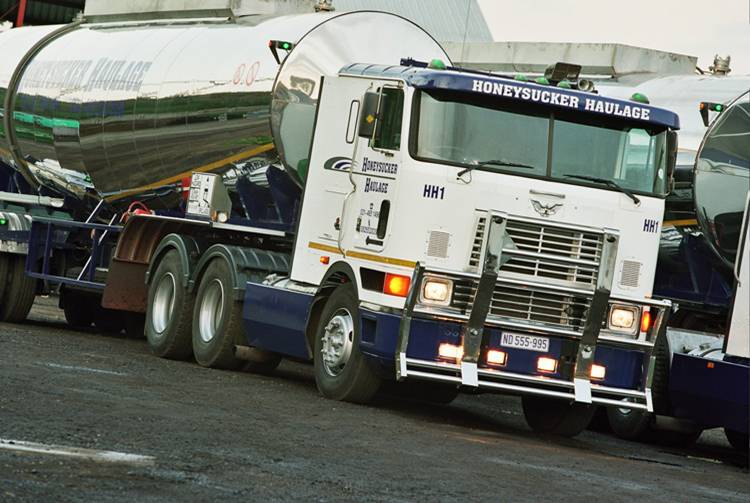 ROAD_TANKER_1 ROAD_TANKER_1